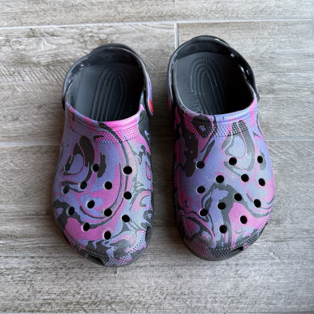 Crocs Classic Clog Pokémon Purple Pink Camo Print Men 8 Women 10